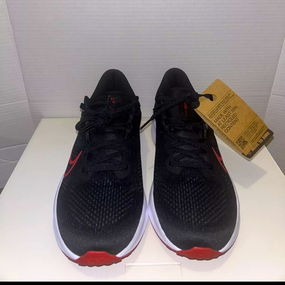 Nike Comfiride Size 10.5 - Picture 1 of 5